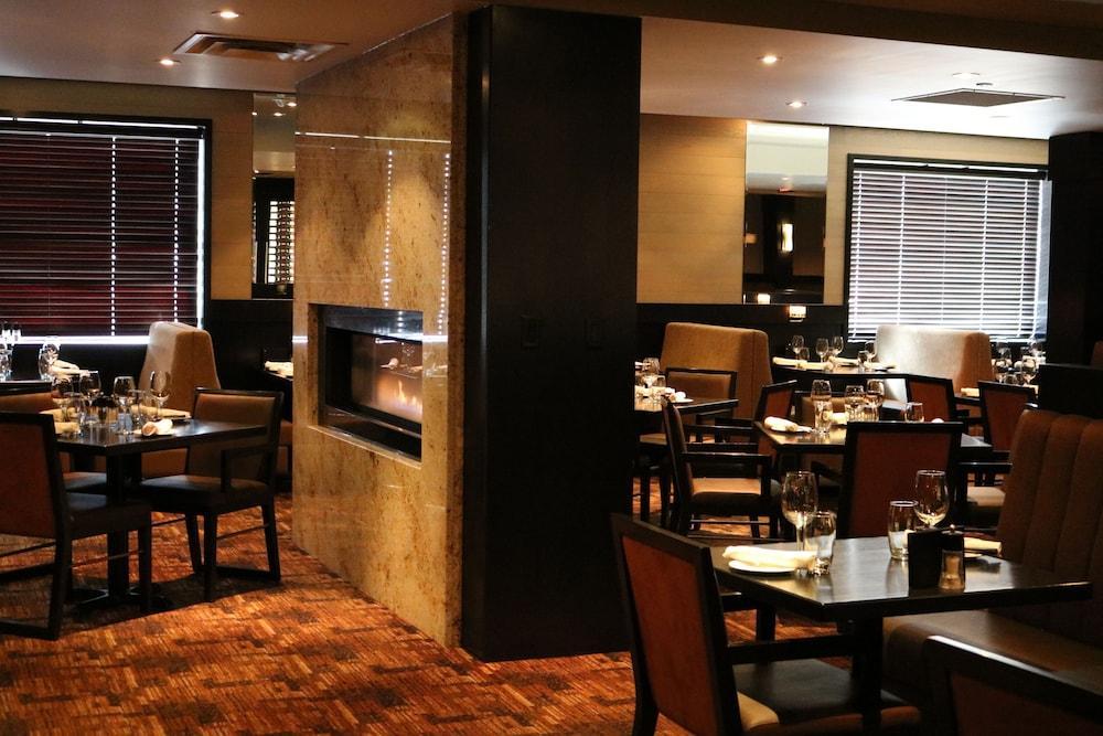 Nomad Hotel & Suites Fort Mcmurray Exterior foto